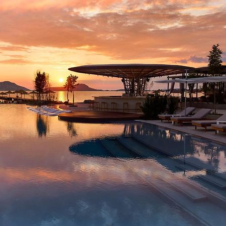 W Costa Navarino (Adults Only) 필로스 외부 사진