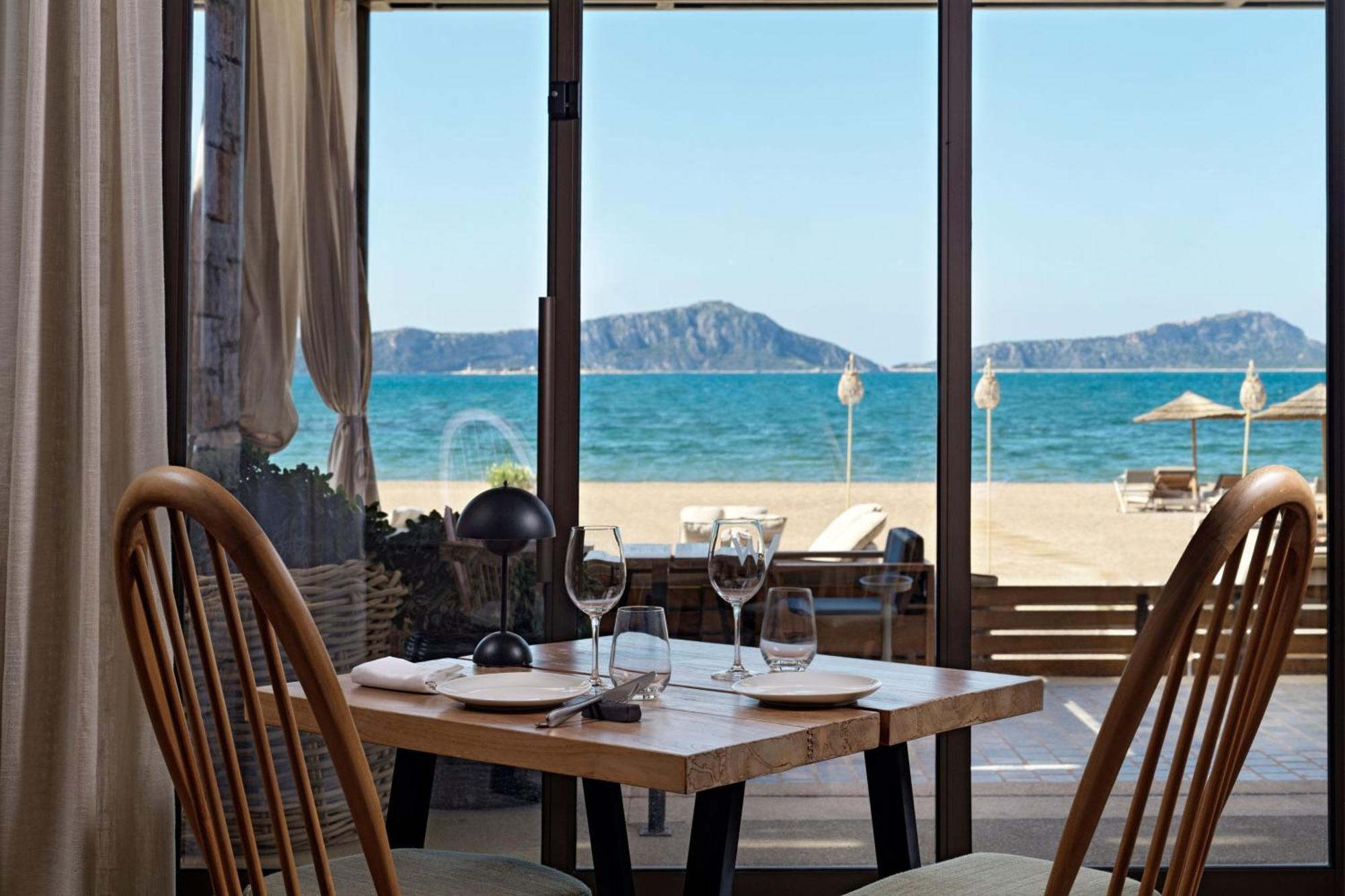 W Costa Navarino (Adults Only) 필로스 외부 사진