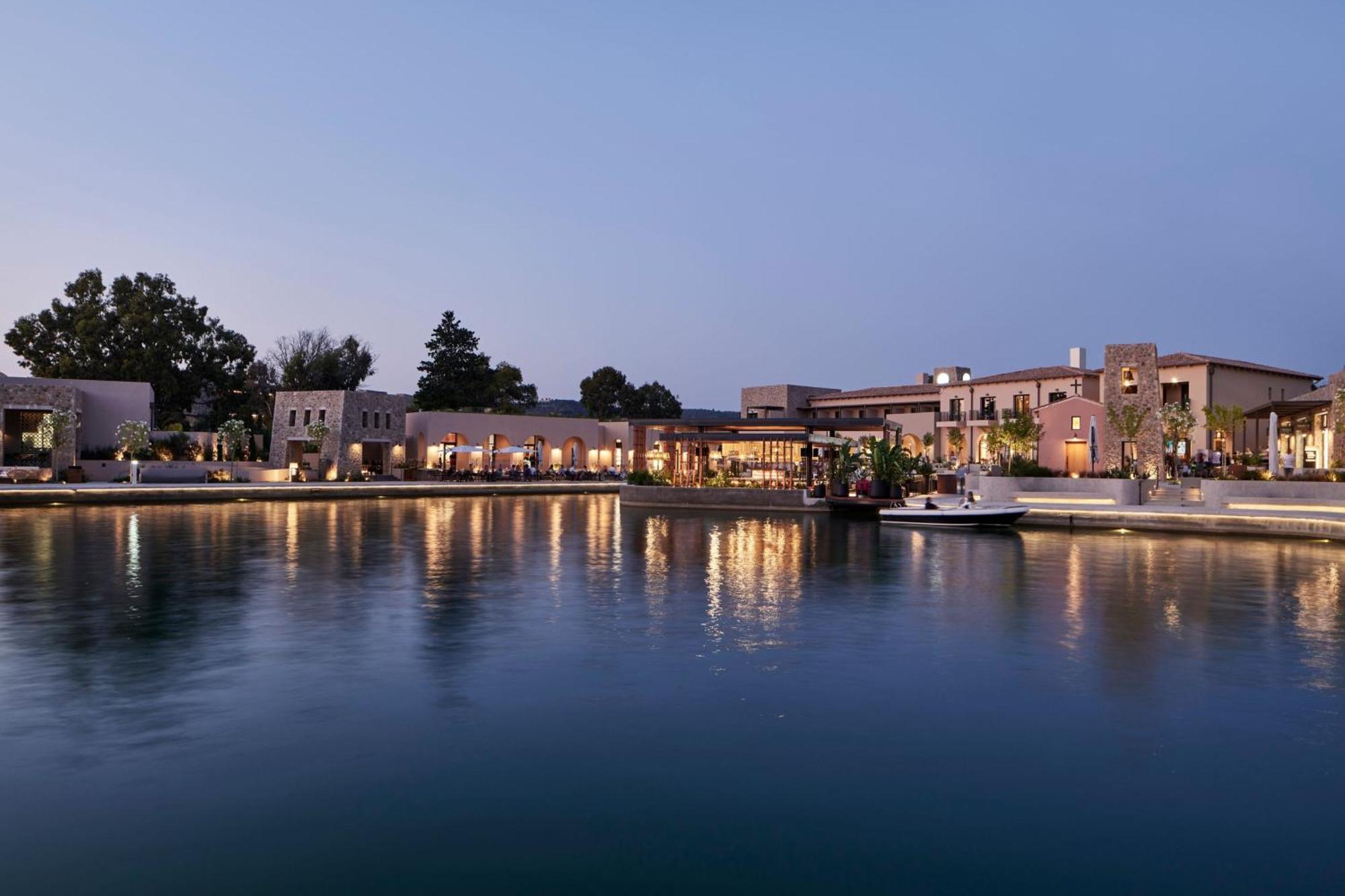 W Costa Navarino (Adults Only) 필로스 외부 사진